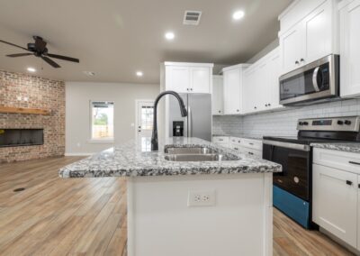 300 N 9th 38 1652 Plan Fuller Homes Home Builders Amarillo TX (7) (1366x768)